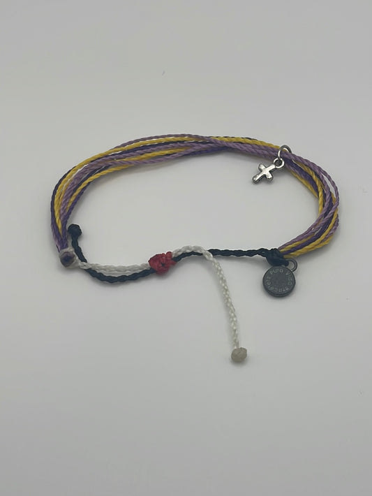 Puravida bracelet with cross
